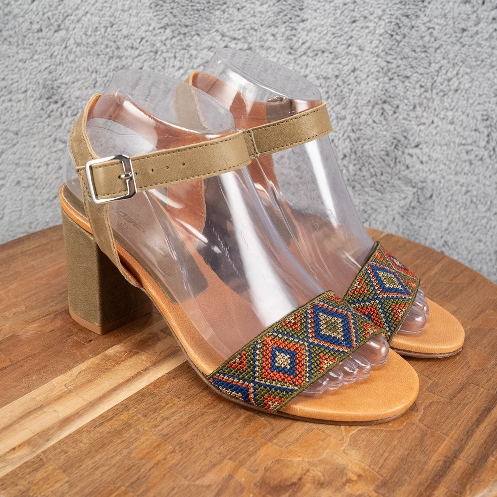 Oroscuro Women Leather Beaded Heel Sandal, Size‎ 37 (Italy) US Size 6